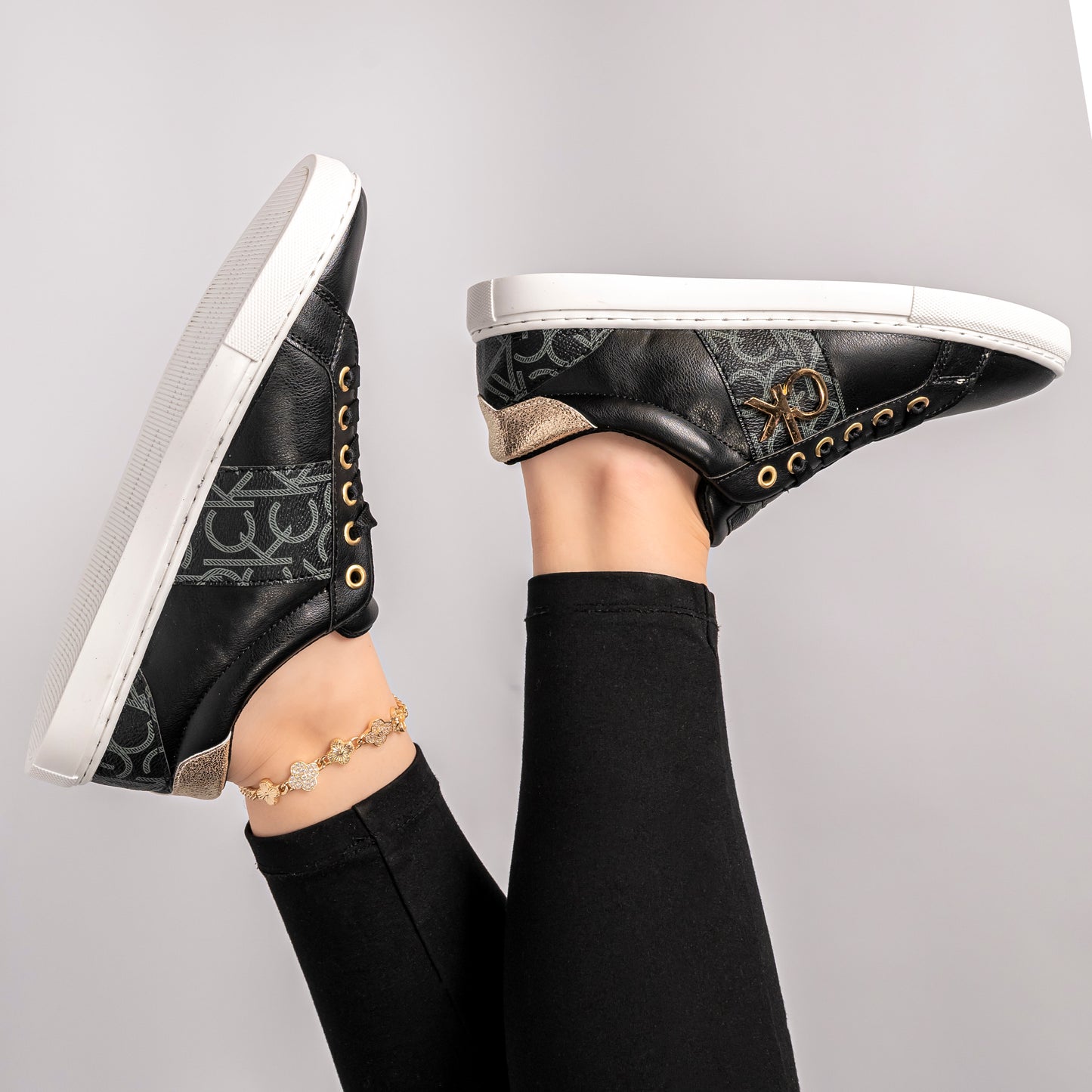Calvin Klein Women's Sneakers | black - Model 555