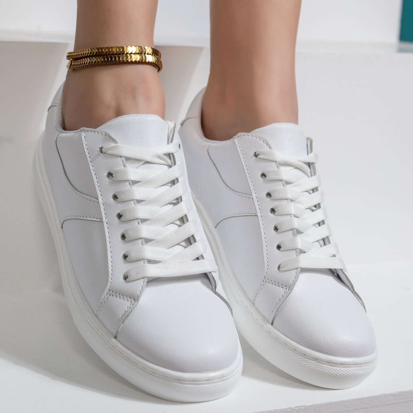 Women's Sneakers | white- Model 525
