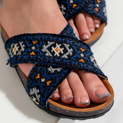 Canvas slippers | Model 317