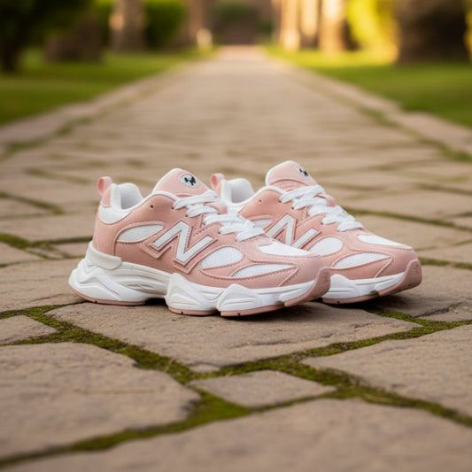 Sporty Sneakers – Code 1004P