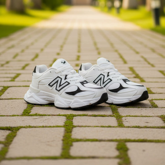 Sporty Sneakers – Code 1004W