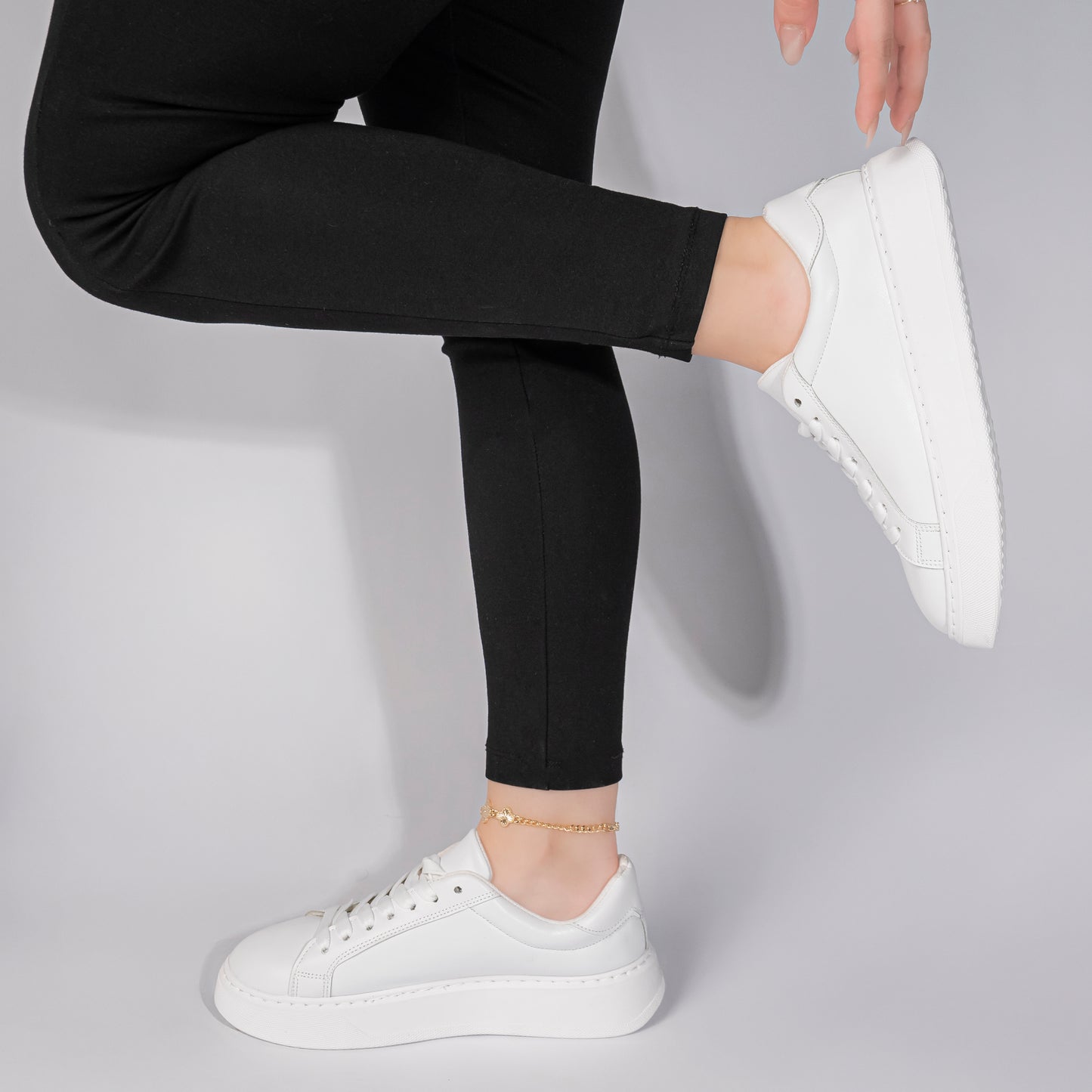 Women’s  Sneakers | white- Model 645